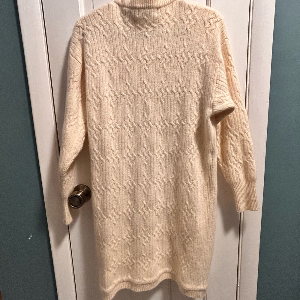 Liz Claiborne Mid Thigh Cream Sweater Cardigan Size M - Picture 5 of 7